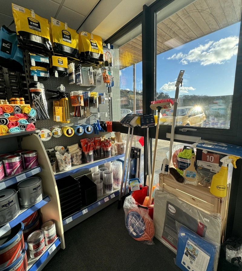 Image of Breeze Boat Maintenance Shop